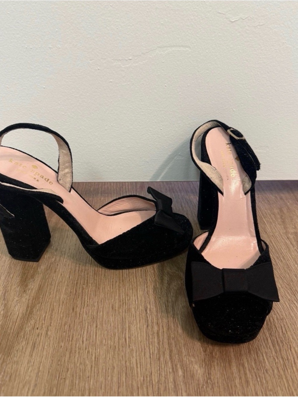Kate Spade Black Glitter Velvet Bow Platform Heels size 7